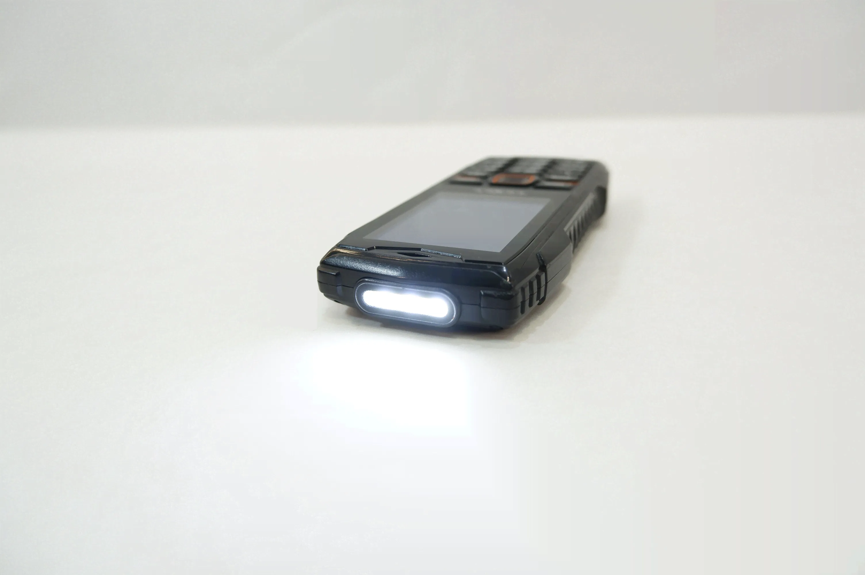Мобильный телефон teXet TM-519R Black-1